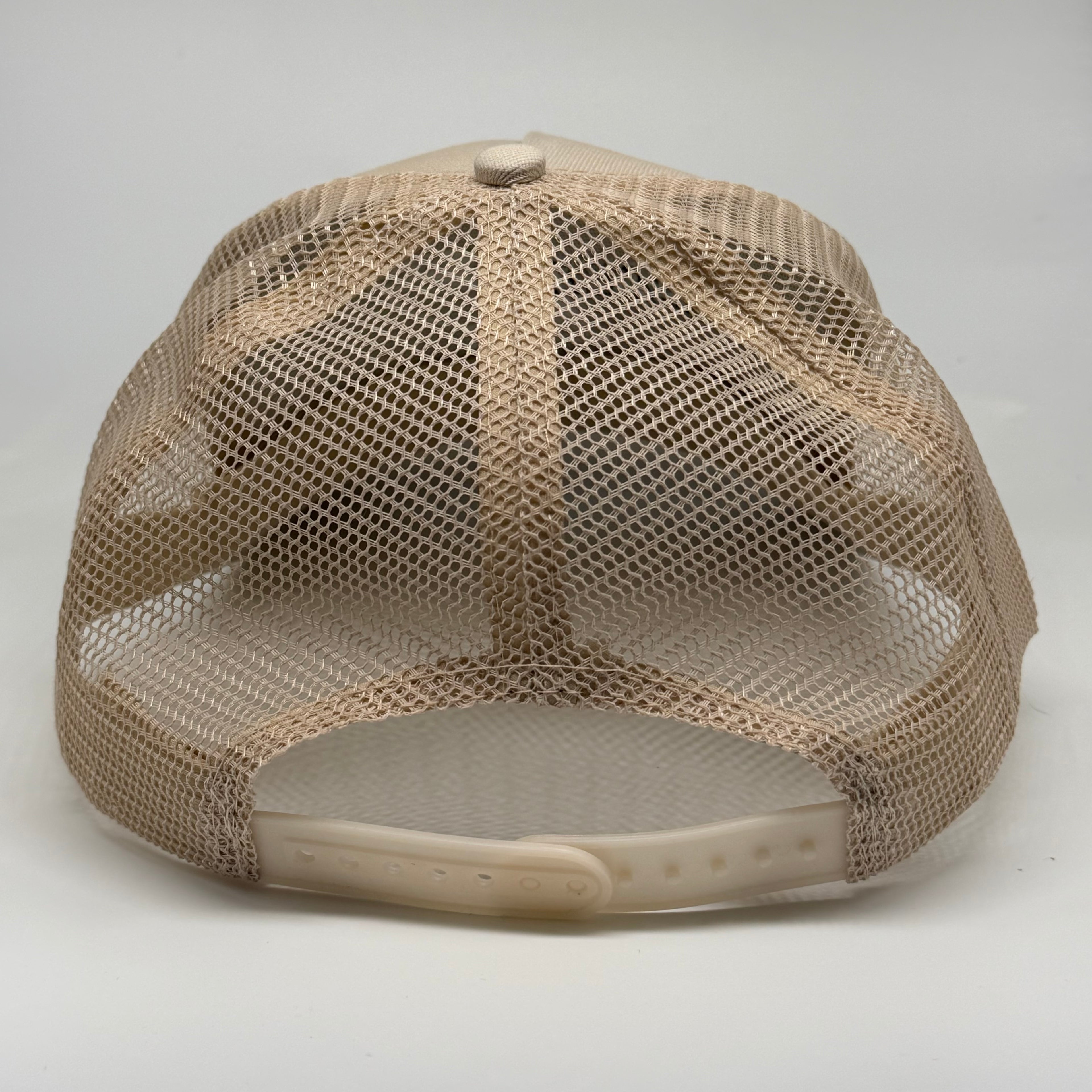 Realist Trucker - Beige